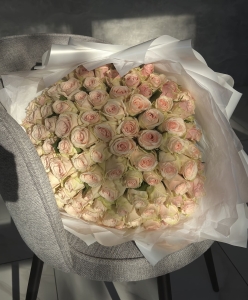 buket-roz-amur:-nezhnosty-v-kazhdom-lepestke