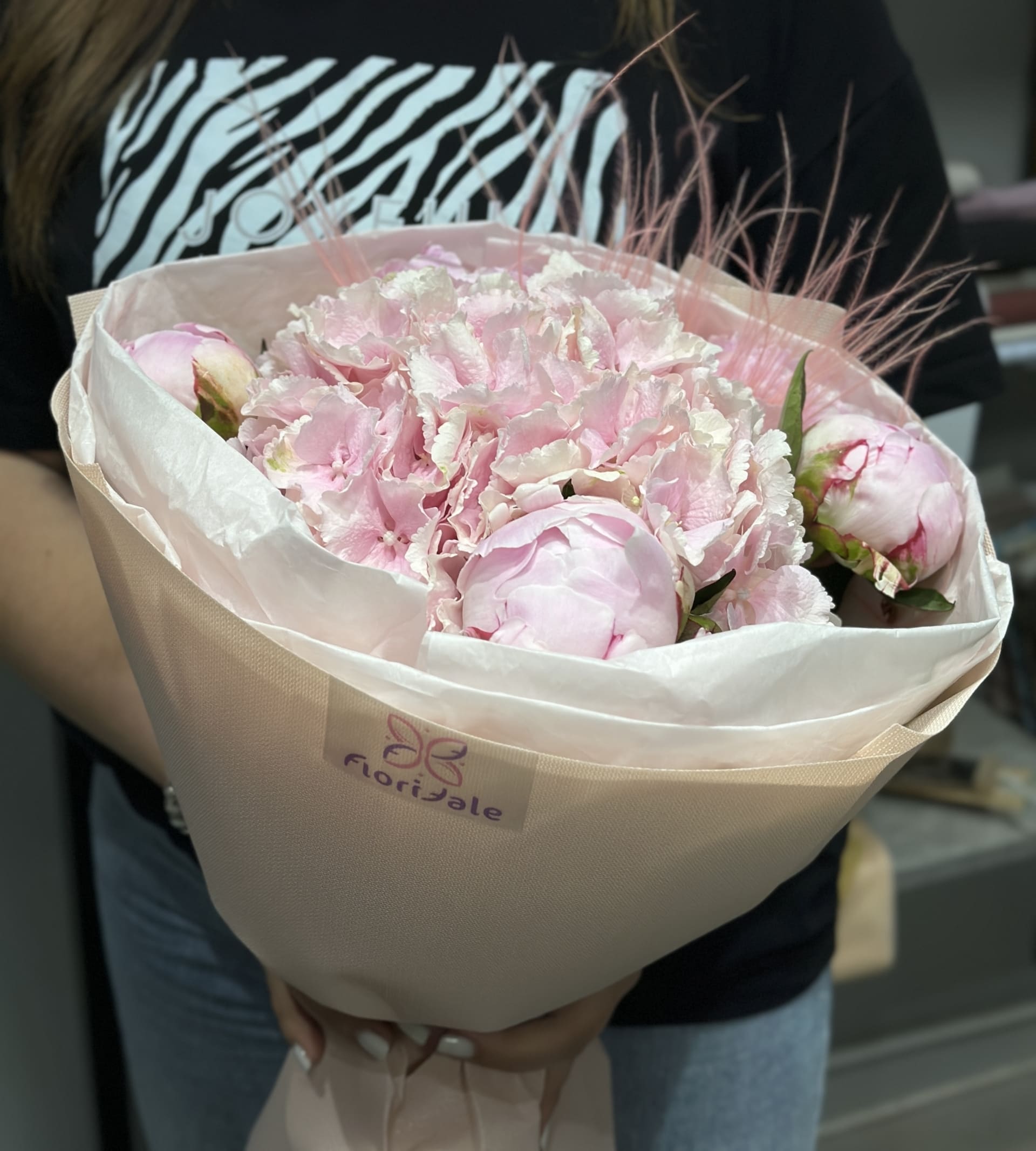 klassicheskiy-buket-kado:-luchshiy-podarok